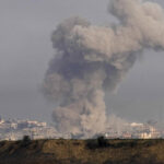 ? En directo: Israel lanza fuertes ataques en el centro y sur de Gaza