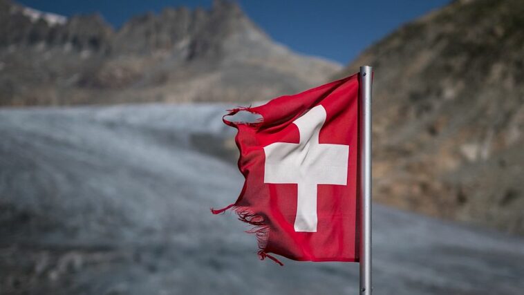 La economía suiza crece gracias al apoyo del sector servicios