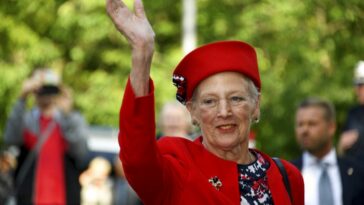 La reina danesa Margarita II anuncia su abdicación