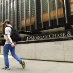 Los analistas de JPMorgan se muestran cautelosos ante las señales de resurgimiento de DeFi y NFT