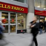 Los reguladores atraparon a Wells Fargo y otros bancos en una investigación por discriminación en los precios de las hipotecas