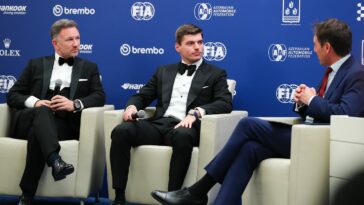 Max Verstappen y Red Bull recogen sus trofeos de pilotos y constructores de F1 en la entrega de premios FIA 2023