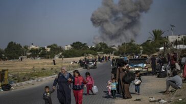 Mientras Israel ataca Gaza, EE.UU. dice que se están matando demasiados civiles