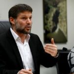 Ministro israelí reitera llamados a que los palestinos abandonen Gaza