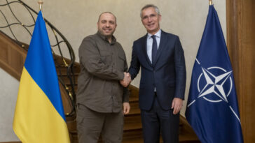 Umerov y Stoltenberg discuten las necesidades militares de Ucrania y la situación del campo de batalla