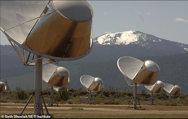 El equipo utilizó el Allen Telescope Array (ATA) durante las observaciones, que se llevaron a cabo durante más de 541 horas.