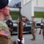 Zelensky visita el comando del ejército estadounidense en Europa