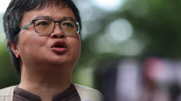 Activista por la democracia tailandesa condenado a más penas de cárcel por "insultos reales"