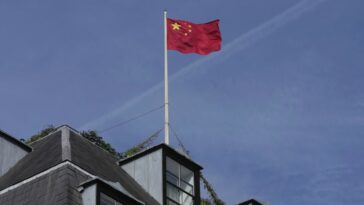 China dice que encarcelará a un ciudadano británico en 2022 por espionaje