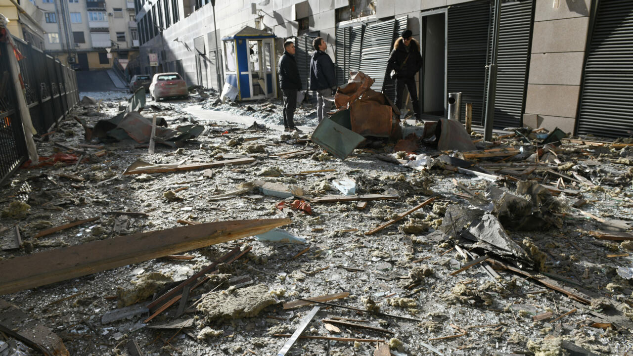 Decenas de muertos en huelga en el mercado de la ciudad ocupada por Rusia de Donetsk
