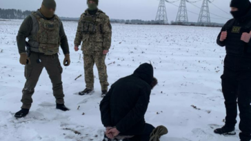 El SBU realiza un simulacro para repeler el ataque a una instalación energética en el norte del país por parte de un grupo subversivo ruso