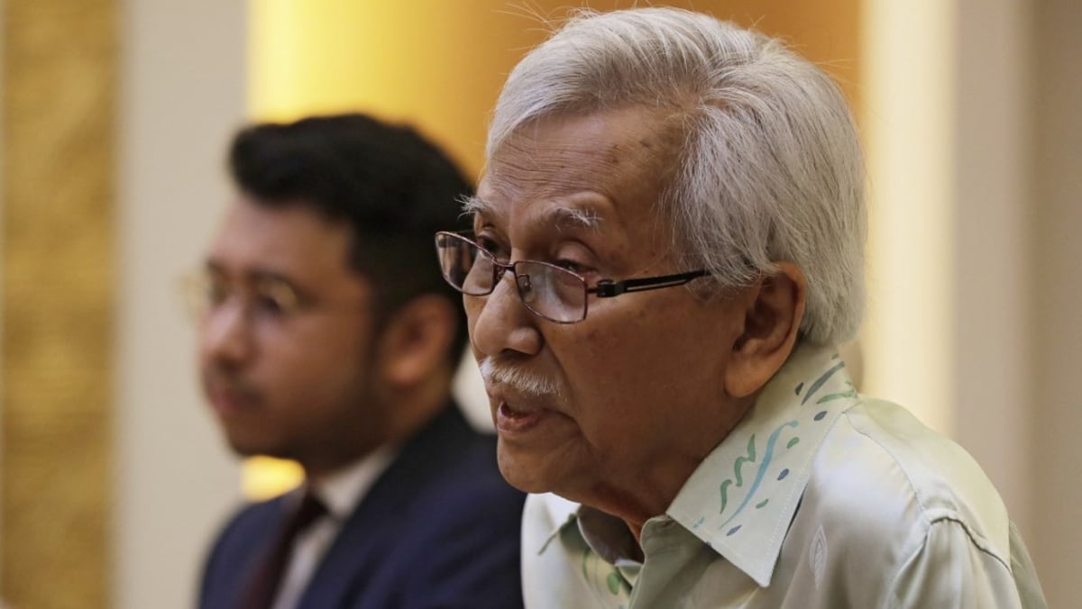 El ex ministro de Finanzas de Malasia, Daim Zainuddin, será acusado de no declarar activos el lunes
