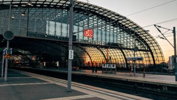 El servicio de trenes de Alemania se ve afectado por huelgas de tres días esta semana