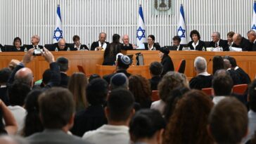 El tribunal más alto de Israel protege su poder para frenar el extremismo gubernamental: tres lecturas esenciales