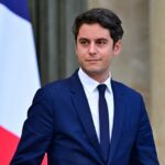 Gabriel Attal se convierte en el primer ministro francés más joven de la historia moderna