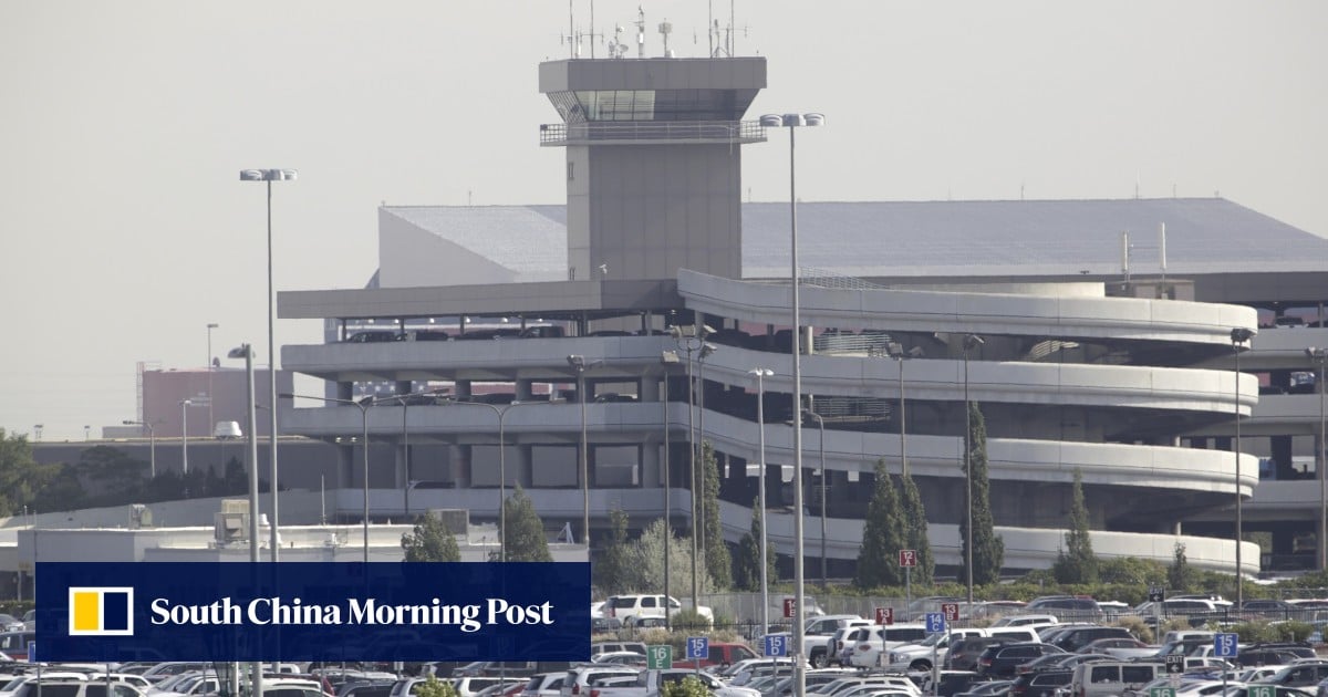 Hombre encontrado muerto dentro del motor de un avión en el Aeropuerto Internacional de Salt Lake City
