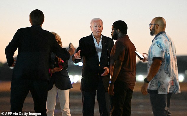 El presidente Joe Biden y la primera dama Jill Biden partieron de St. Croix el martes