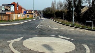 Las nuevas señales de tráfico de Slag Lane se instalarán a principios de 2024 después de que el consejo de Wiltshire ordenara otras nuevas.