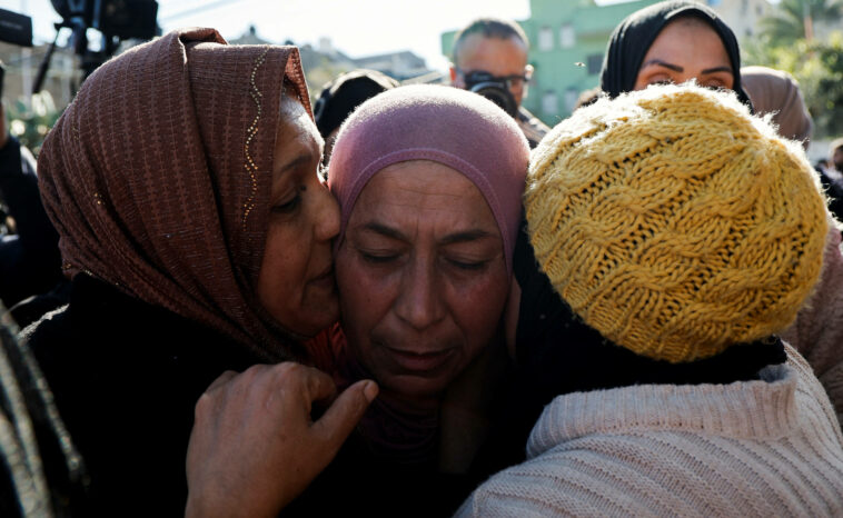 Las fuerzas israelíes matan a siete palestinos de la misma familia durante un ataque en Jenin