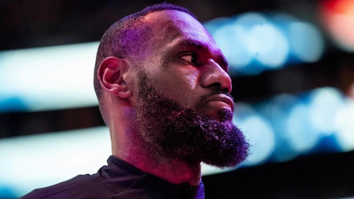 LeBron James de los Lakers elogia al técnico del Liverpool, Jurgen Klopp, tras su anuncio de salida
