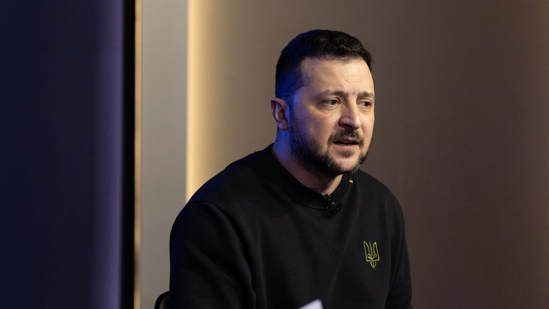 Los ingresos de Zelenskyy cayeron drásticamente tras la invasión de Rusia, revela una nueva declaración
