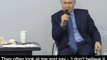 Vladimir Putin se ha quejado de que sus viejos amigos a menudo ya no lo reconocen en medio de rumores de que utiliza regularmente dobles corporales.