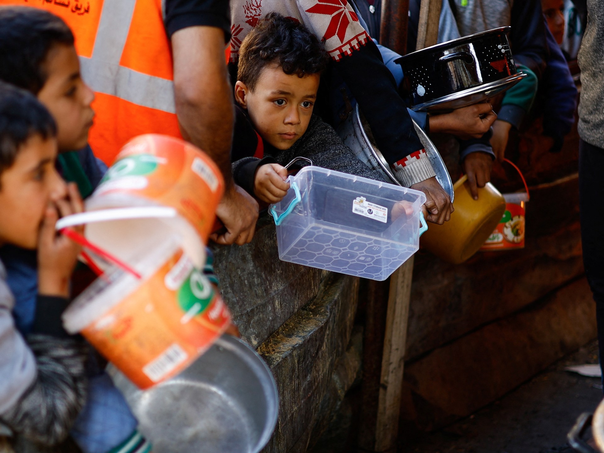 Qatar anuncia acuerdo entre Israel y Hamás para que medicinas y ayuda entren en Gaza
