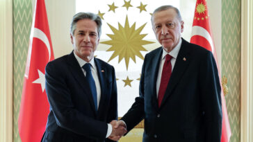 Turquía desempeñará un papel "productivo" en la Gaza de posguerra, dice Blinken