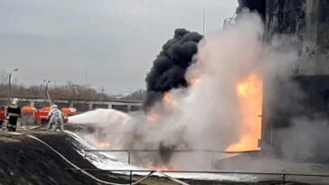 Ucrania reivindica un nuevo ataque con aviones no tripulados a un depósito de petróleo en Rusia