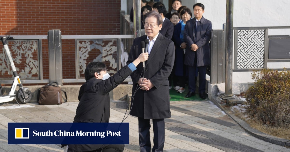 Un hombre apuñaló al jefe de la oposición coreana para 