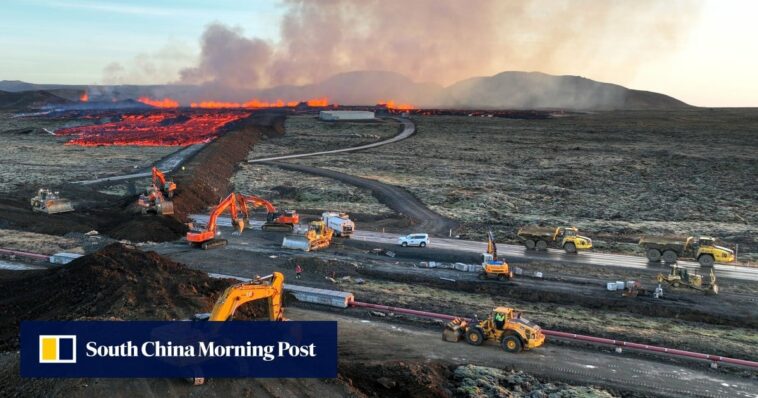 Un volcán entra en erupción en Islandia y un flujo de lava llega al pueblo pesquero de Grindavík