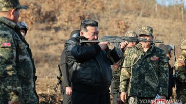 (2nd LD) N.K. leader calls for intensifying war drills