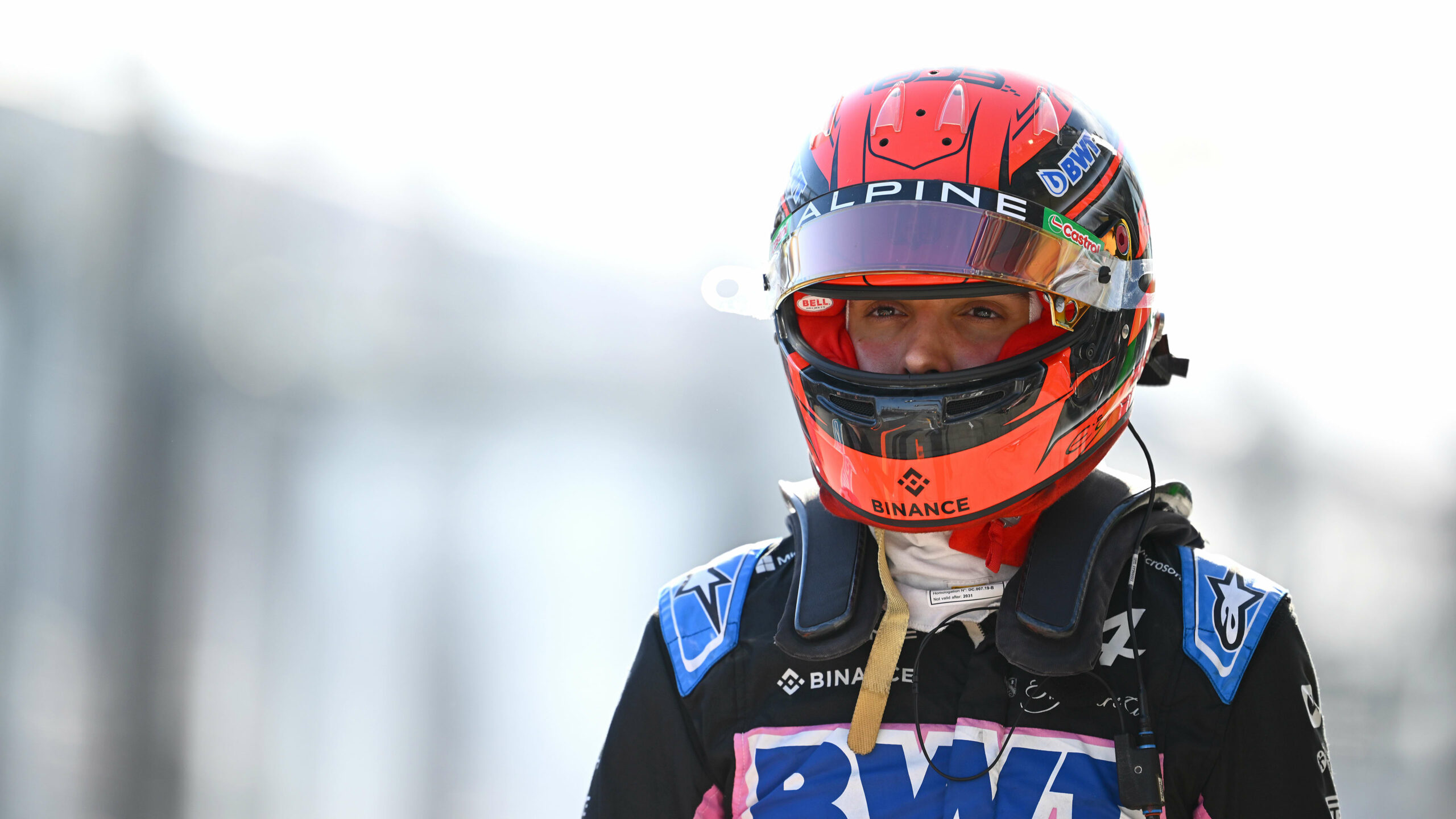 'Íbamos a estar en la lucha por los puntos' – Esteban Ocon lamenta la oportunidad perdida en Australia después de que un desgarro arruinara su carrera
