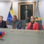 Autoridades venezolanas convocan a observadores electorales internacionales