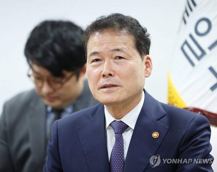 S. Korea to draw up new unification vision based on liberal democracy
