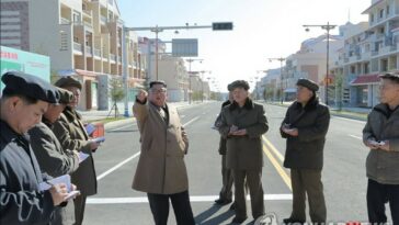 N. Korean leader sends tractors to northeastern province: state media