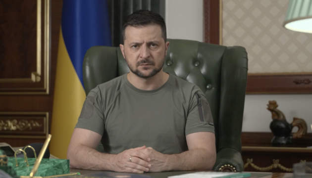 El suministro de armas de socios es vital para Ucrania: Zelensky