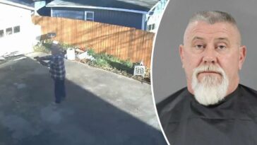 Inquietantes imágenes de CCTV muestran a un hombre estadounidense disparando al perro de su vecino