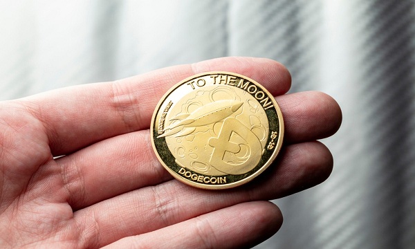 Los precios de Graph y Dogecoin aumentan cuando NuggetRush alcanzó los 2,6 millones de dólares en preventa
