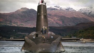 HMS Vanguard, uno de los cuatro submarinos británicos con misiles balísticos utilizados para albergar nuestro arsenal nuclear