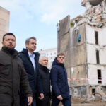 Odesa, Ucrania, sacudida por una explosión mortal durante la visita de Zelensky y el primer ministro griego