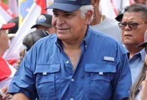 Panamá: Corte Suprema admite demanda contra candidato Mulino
