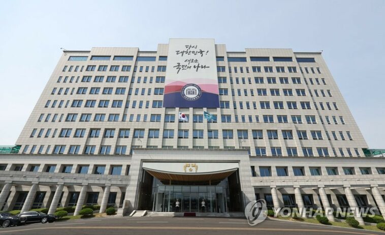 Yoon to address nation on medical reform Monday