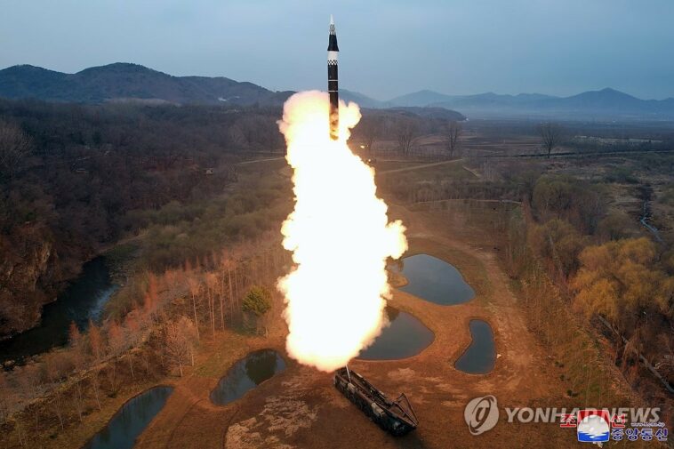 (2nd LD) N. Korea claims successful launch of new IRBM tipped with hypersonic warhead