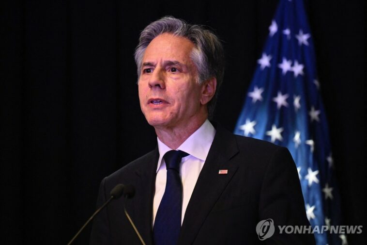 (LEAD) Blinken calls on China to press N. Korea to end its &apos;dangerous&apos; behavior