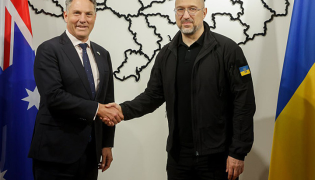 Australia asigna paquete de ayuda militar de 100 millones de dólares a Ucrania