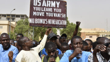 Cientos de personas en Níger piden a las tropas estadounidenses que se vayan a casa |  El guardián Nigeria Noticias