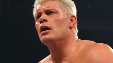 Cody Rhodes se ofrece a ayudar a un fan que enfrentó ataques racistas en el evento en vivo de WWE Reino Unido