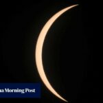 Comienza eclipse solar de Norteamérica en balneario mexicano