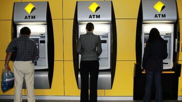El Commonwealth Bank advierte ahora a los prestatarios australianos que se preparen para una posible subida de los tipos de interés.